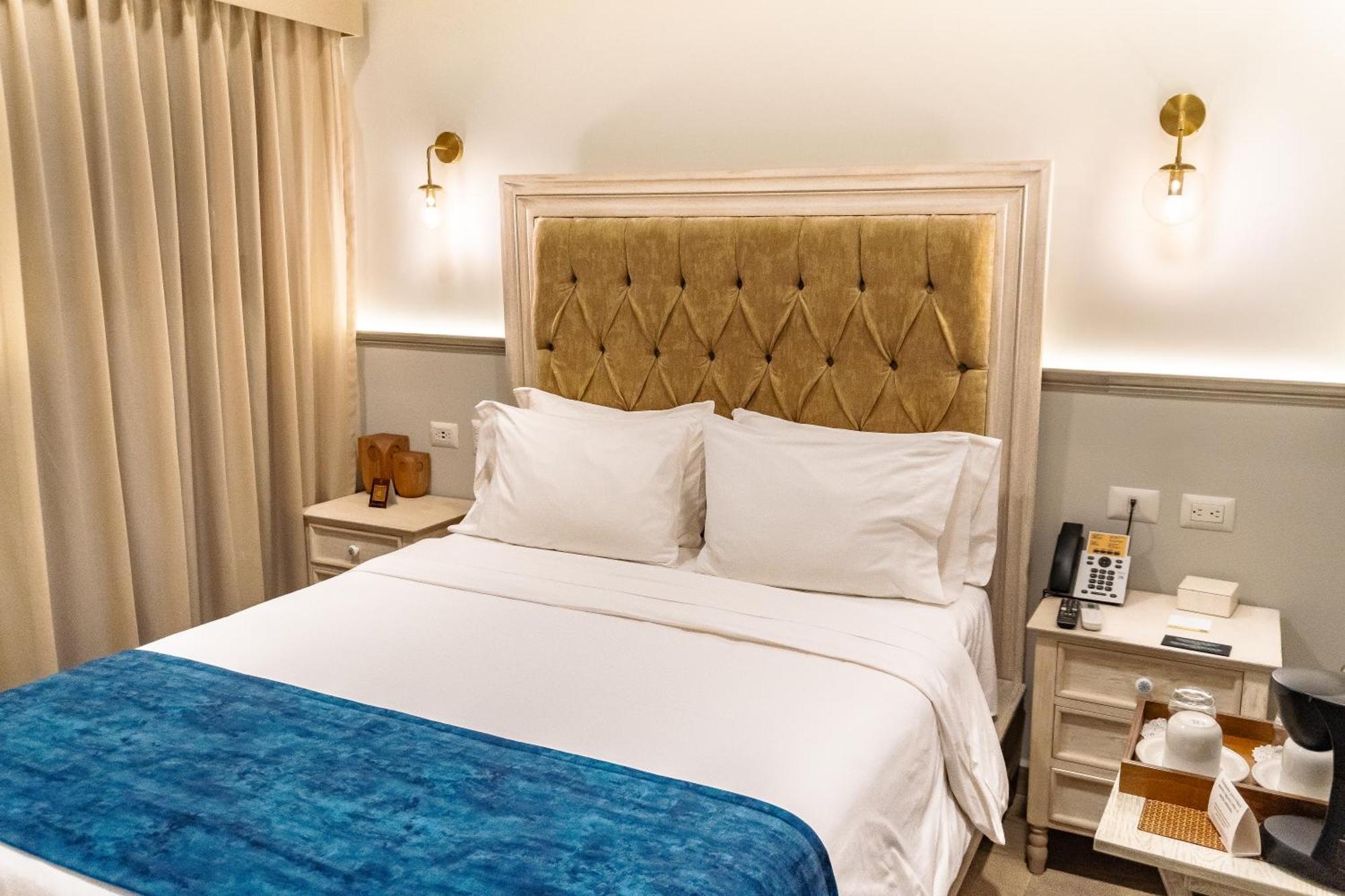 Voco Royalty Puebla Downtown By Ihg Hotel Bagian luar foto